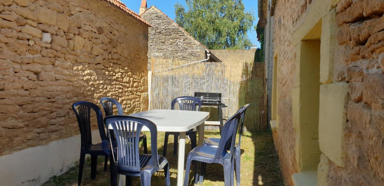 Petite Maison En Pierre Au Coeur Du Perigord Noir Proche De Sarlat Et Rocamadour Salignac Eyvigues ภายนอก รูปภาพ
