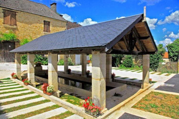 Petite Maison En Pierre Au Coeur Du Perigord Noir Proche De Sarlat Et Rocamadour Salignac Eyvigues ภายนอก รูปภาพ